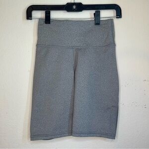 Fabletics Define Powerhold High Waisted 9” Shorts Heather Grey Women’s Size XXS
